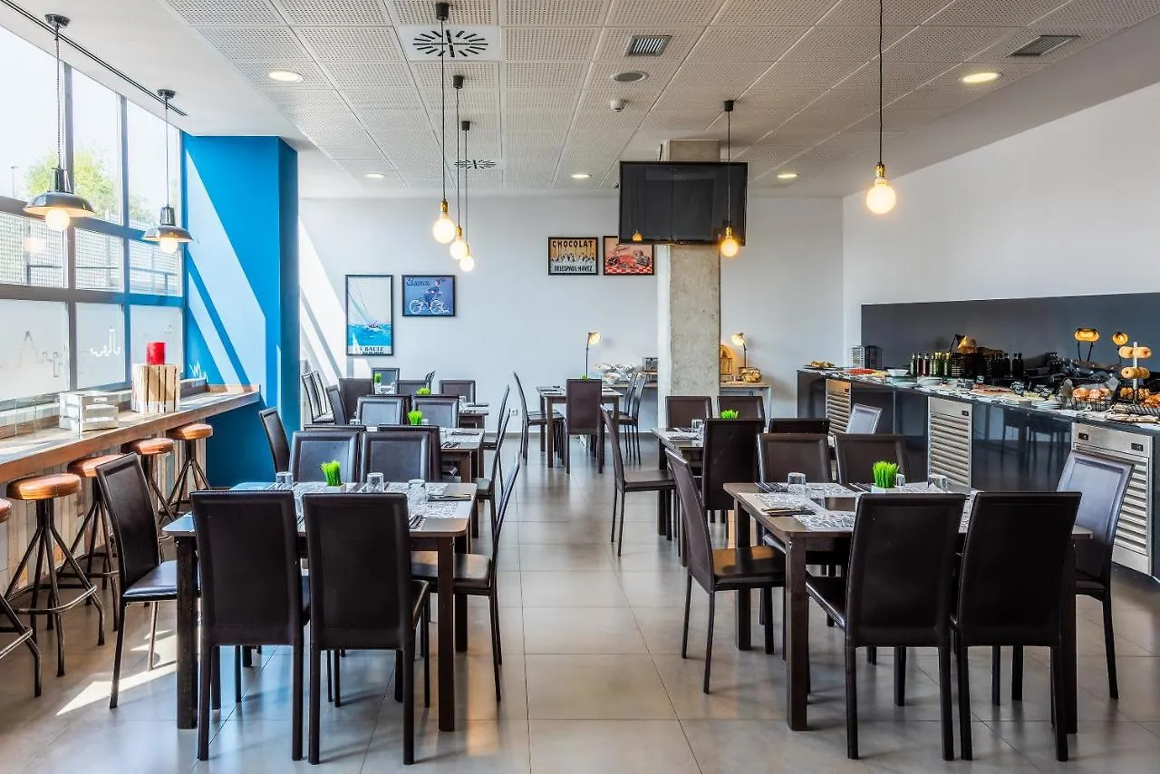 Madrid Airport Suites, Affiliated By Melia