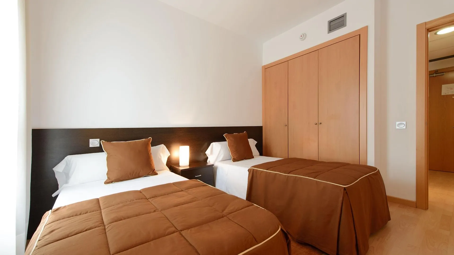 Madrid Airport Suites, Affiliated By Melia 2*,  Spain