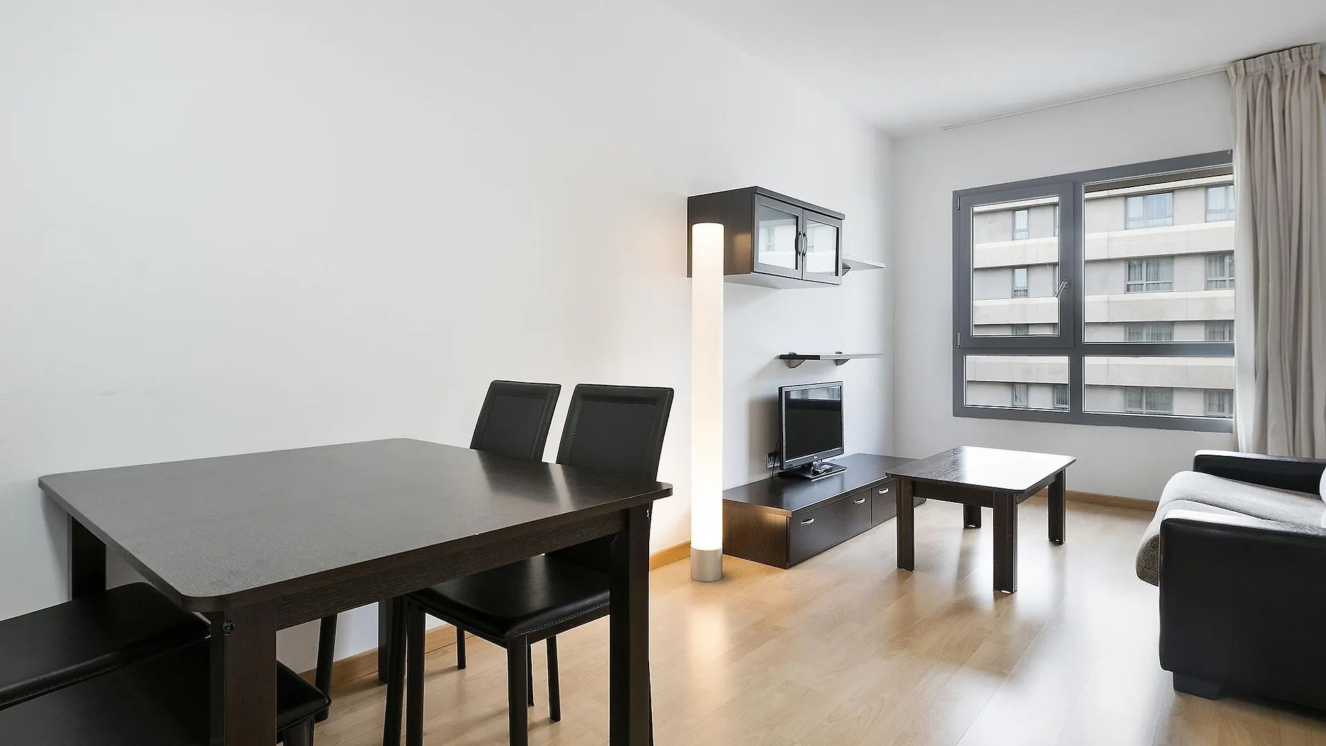 Aparthotel Madrid Airport Suites, Affiliated By Melia
