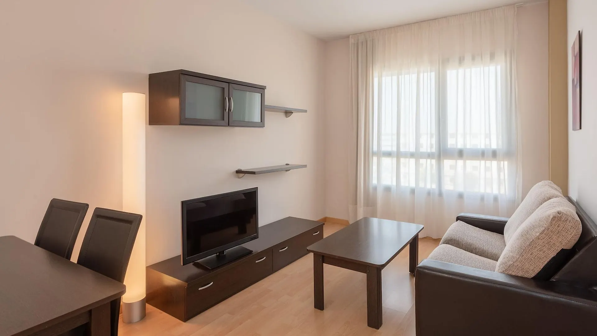 Aparthotel Madrid Airport Suites, Affiliated By Melia
