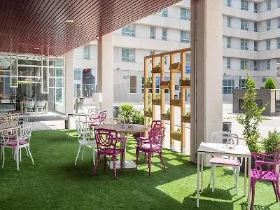 Madrid Airport Suites, Affiliated By Melia 2*,