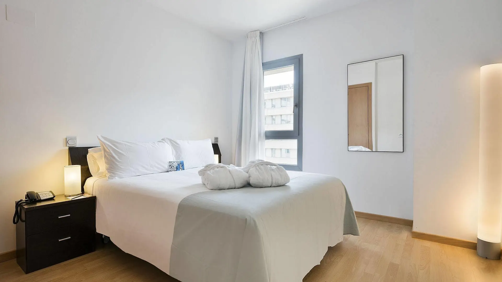 Madrid Airport Suites, Affiliated By Melia 2*,